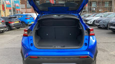 Nissan Juke 1.0 DiG-T N-Connecta 5dr Petrol Hatchback